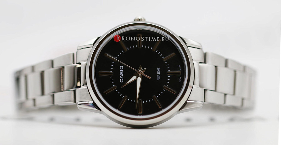 Часы Casio LTP-1303D-1A — Япония, автокварц (кинетик)