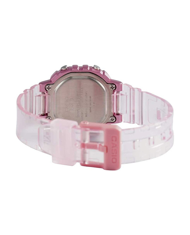 Часы Casio Collection LA-20WHS-4AEF — пластик, Япония