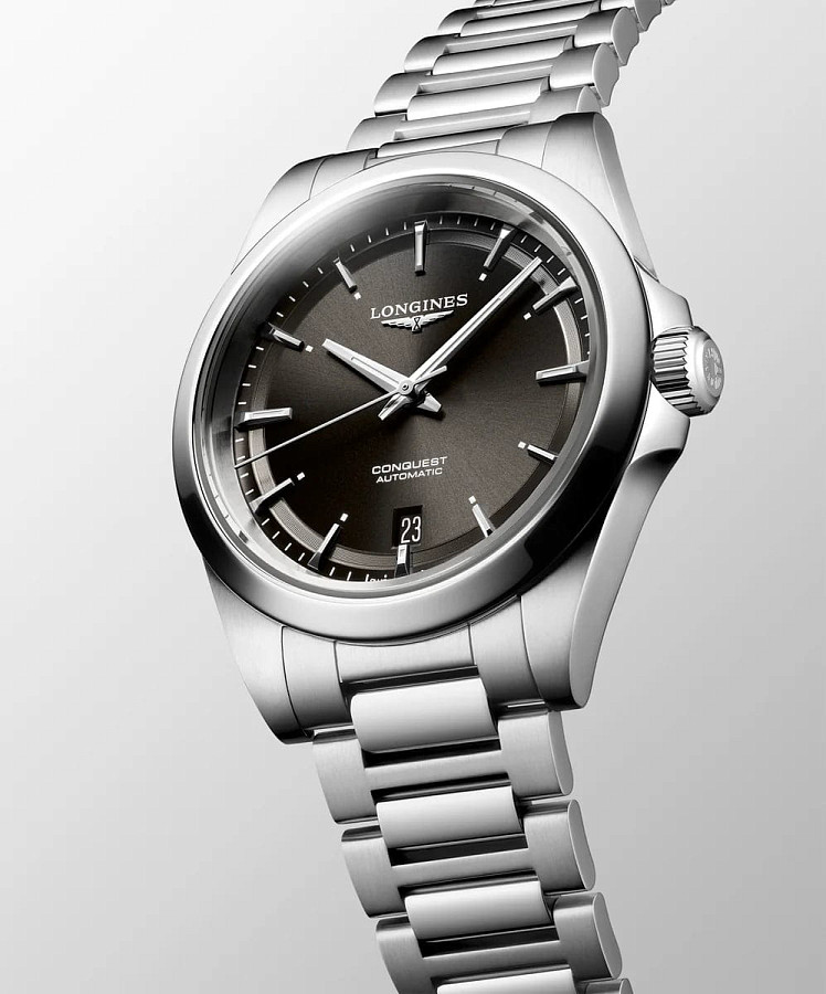 Часы Longines Conquest L3.720.4.52.6 — черный, сталь металл