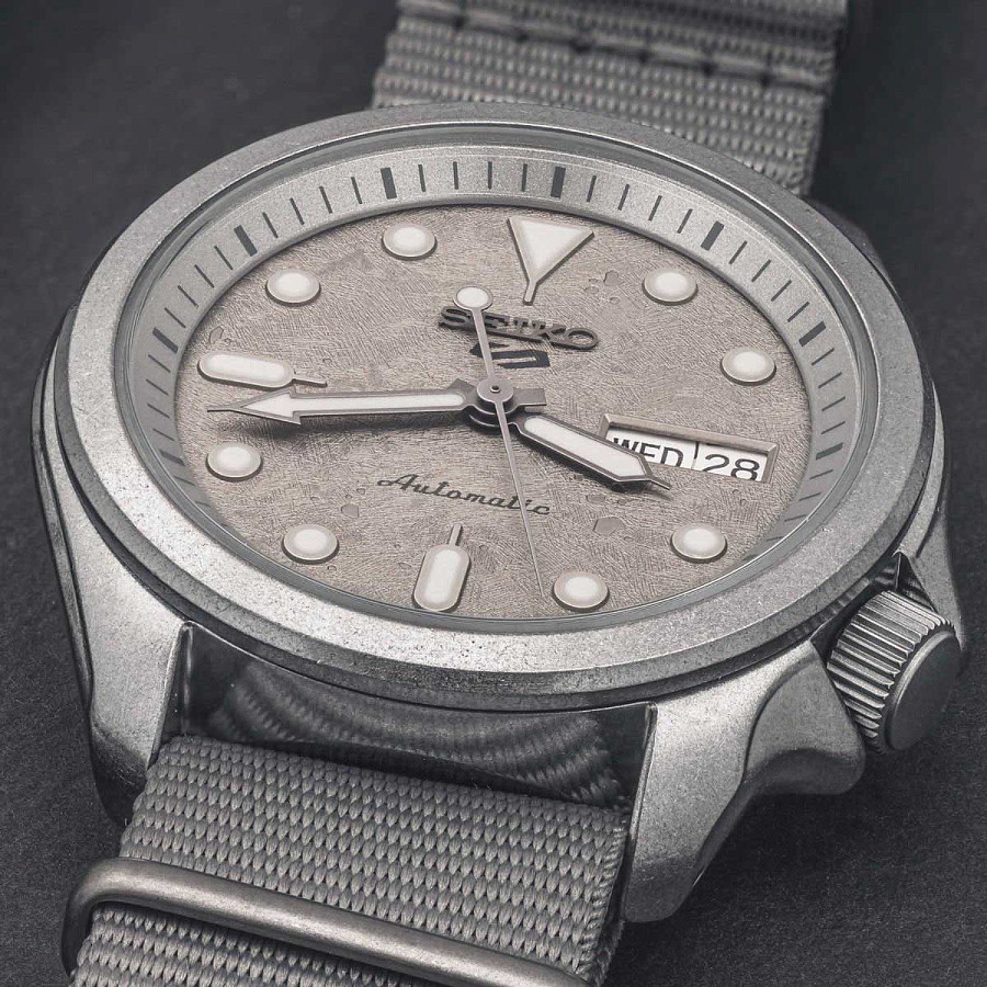 Часы Seiko 5 Sports SRPG63K1S — артикул SRPG63K1S