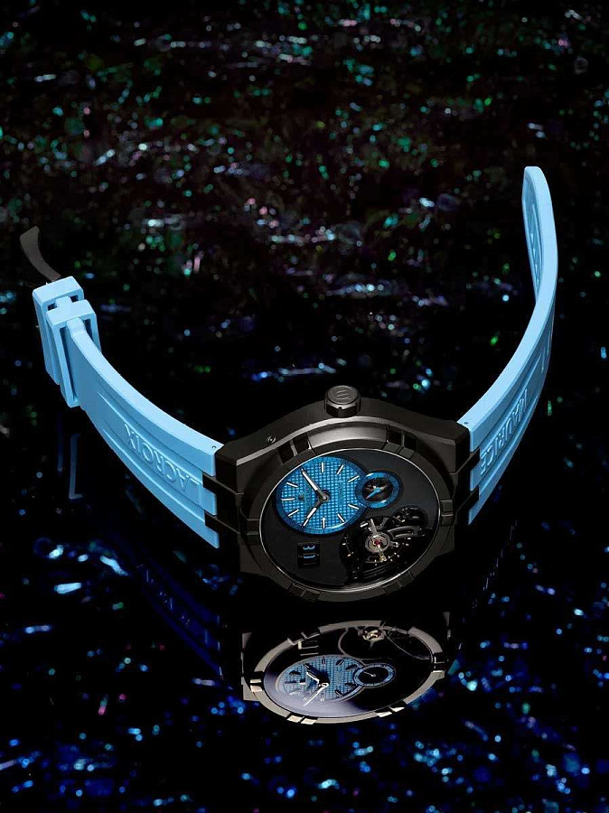 Часы Maurice Lacroix Aikon Master Grand Date AI6118-DLB0J-430-H — каучук, мужские