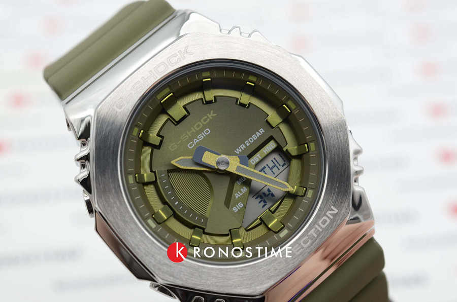 Часы Casio G-Shock GM-S2100-3AER — женские, электронные
