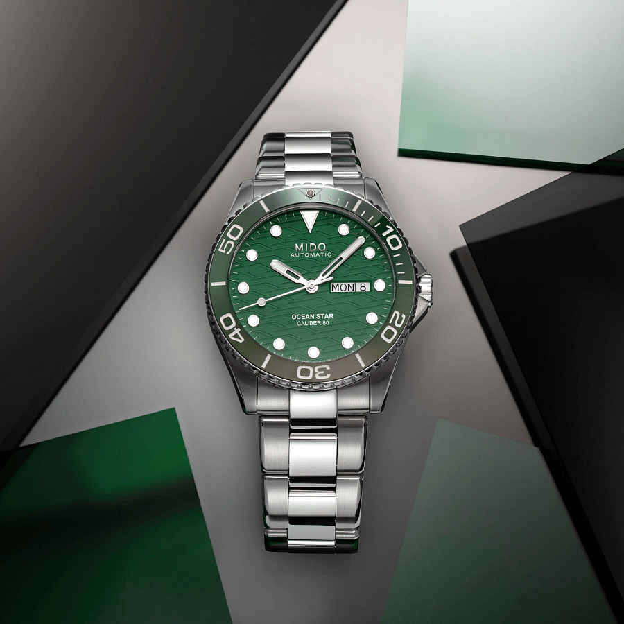 Часы Mido Ocean Star 200c M042.430.11.091.00 — зеленый, металл сталь