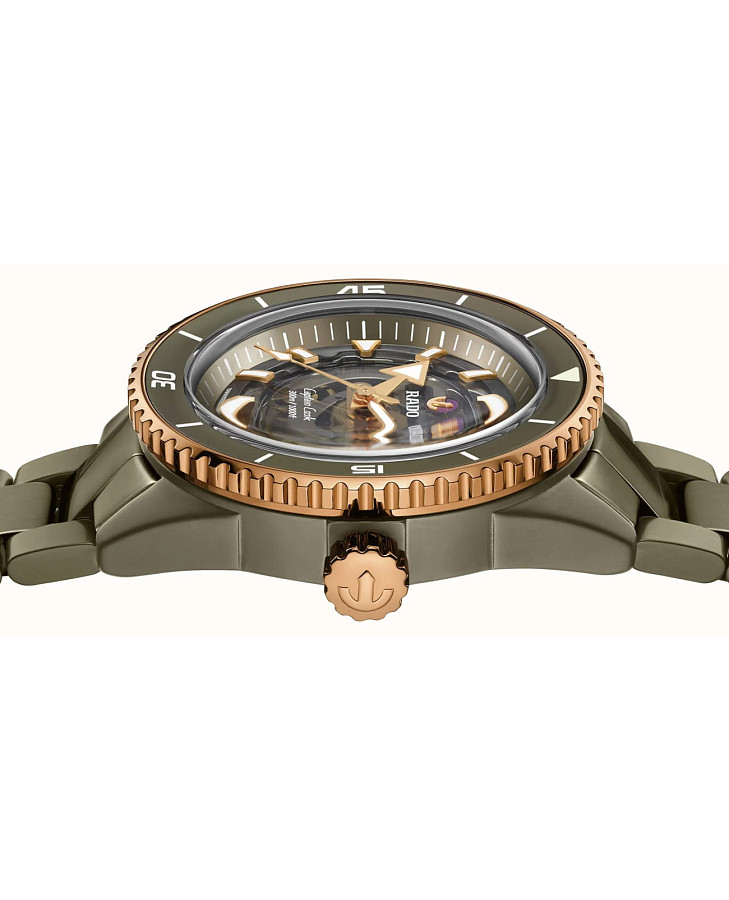 Часы Rado Captain Cook High-Tech Ceramic R32150162 — серый, керамика