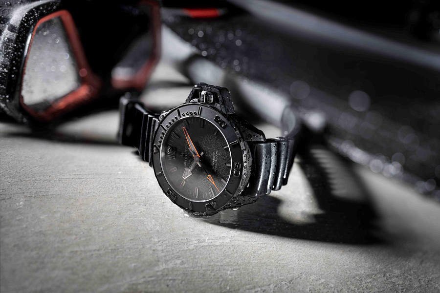 Часы Hamilton Khaki Navy Frogman Auto H77845330 — черный, металл сталь