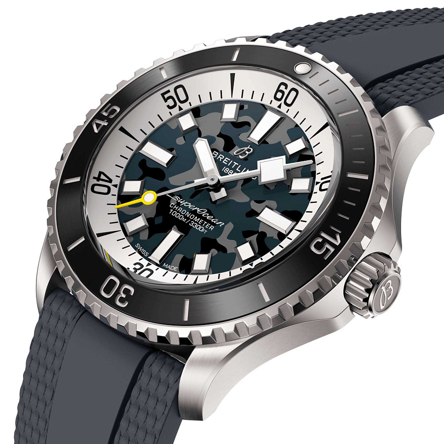 Часы Breitling Superocean Automatic 46 Super Diver E10379351B1S1 — механические, титан