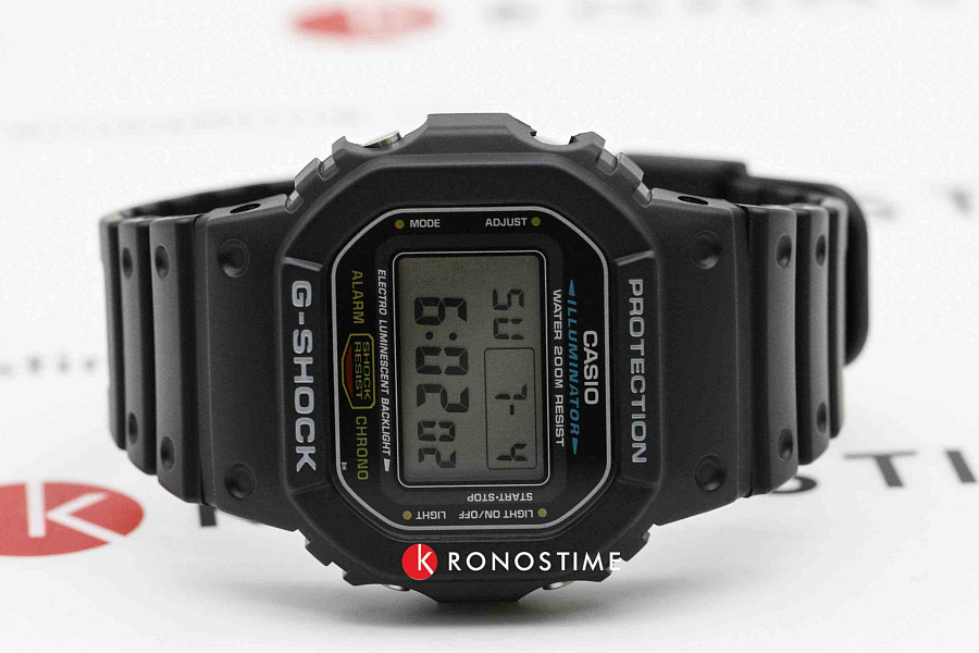 Часы Casio G-Shock DW-5600E-1V — пластик, пластик