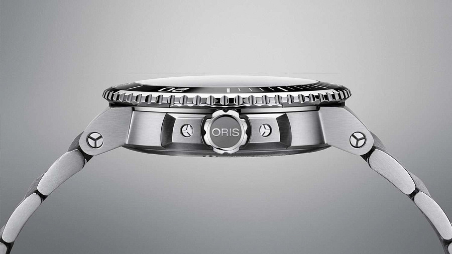 Часы Oris Aquis 01 733 7730 4135-07 8 24 05PEB — артикул 01 733 7730 4135-07 8 24 05PEB
