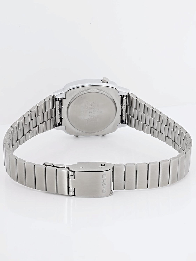 Часы Casio Vintage LA670WA-7 — пластик, Япония