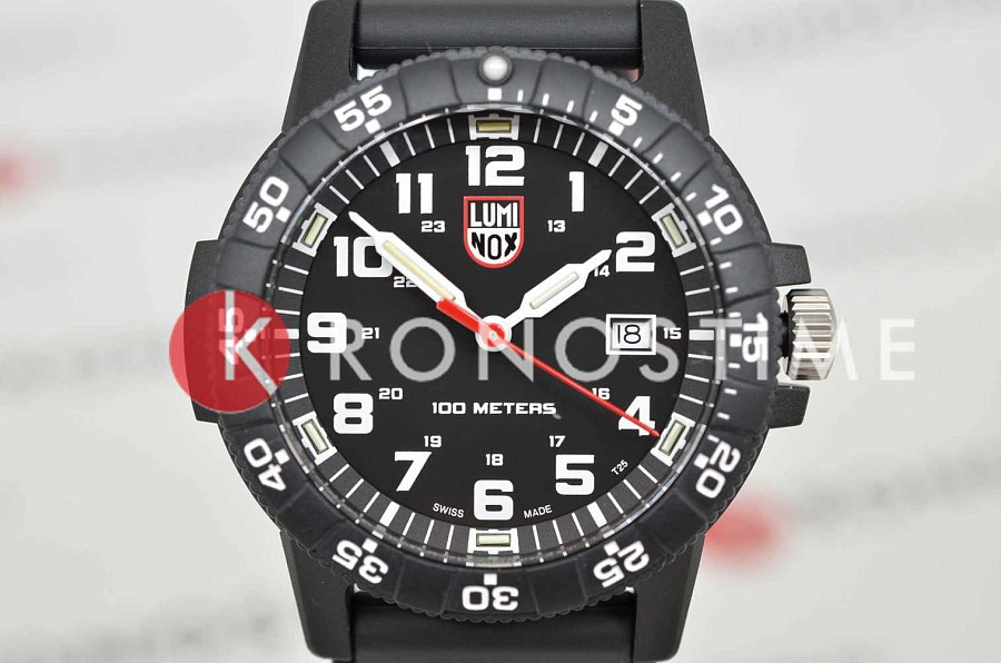 Часы Luminox Leatherback SEA Turtle Giant XS.0321.L — кварцевые, карбон