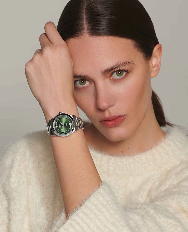 Часы Longines Conquest L3.430.4.07.6 — женские, нержавеющая сталь