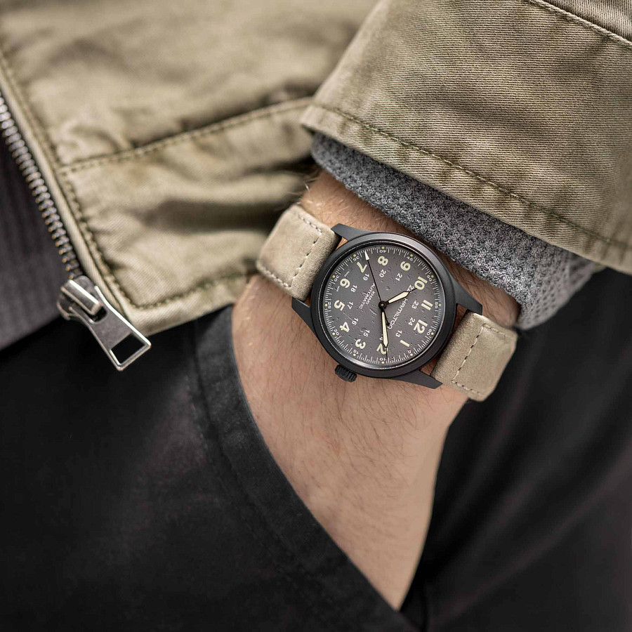 Часы Hamilton Khaki Field Titanium Auto H70215880 — механические, металл титан