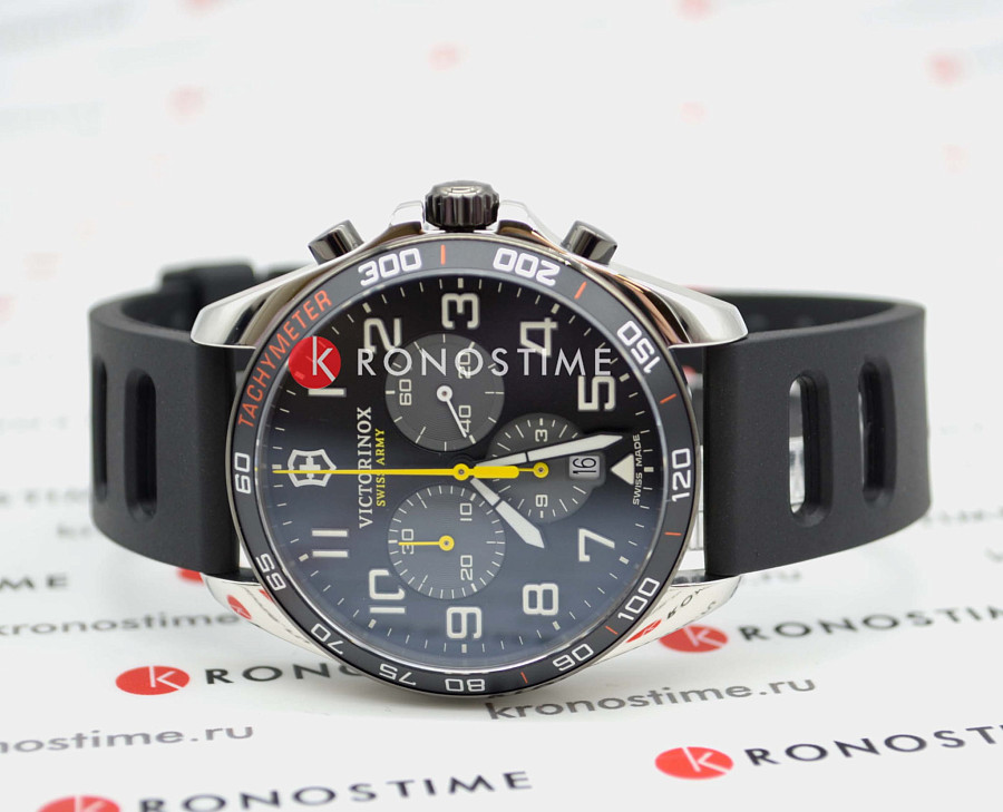Часы Victorinox Fieldforce Sport Chronograph 241892 — резина, мужские