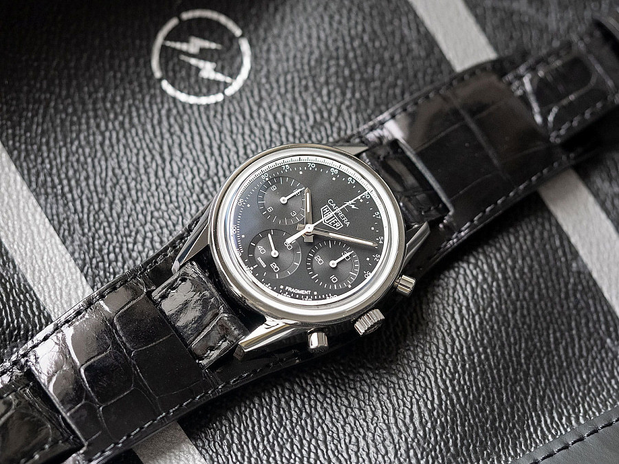 Часы TAG Heuer Carrera CBK221A.EB0171 — мужские, кожаный