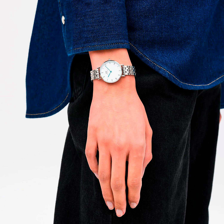 Часы Daniel Wellington Petite Roman Numerals 5-Link Silver DW00100685 — нержавеющая сталь, женские