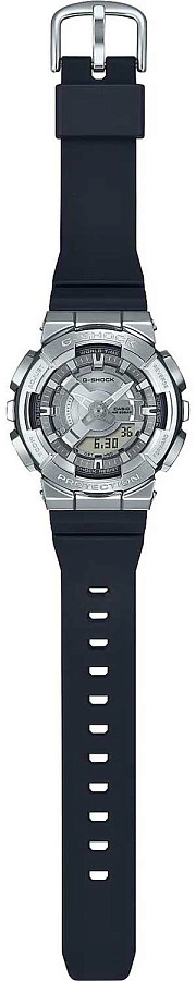 Часы Casio G-Shock GM-S110-1ADR (GM-S110-1A) — черный, сталь пластик