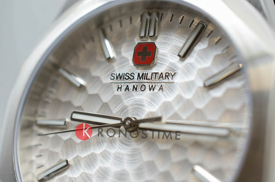 Часы Swiss Military Hanowa Octon Hammered SMWGH2101904 — нержавеющая сталь, мужские