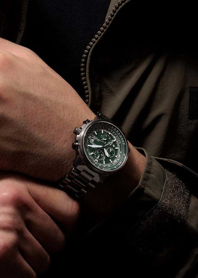 Часы Citizen Promaster AT8304-57W — кварцевые, металл сталь