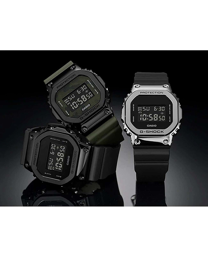 Часы Casio G-Shock GM-5600U-1DR — Япония, электронные