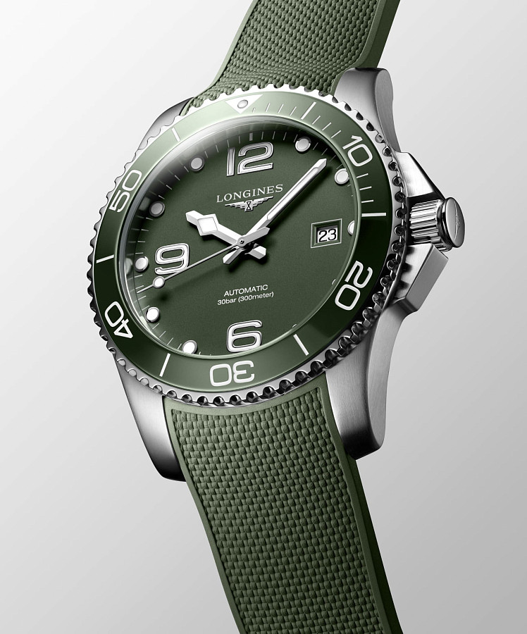 Часы Longines HydroConquest L3.781.4.06.9 — мужские, каучук
