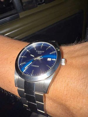 Фото покупателя: Швейцарские титановые наручные часы Tissot Gentleman Titanium T127.410.44.041.00