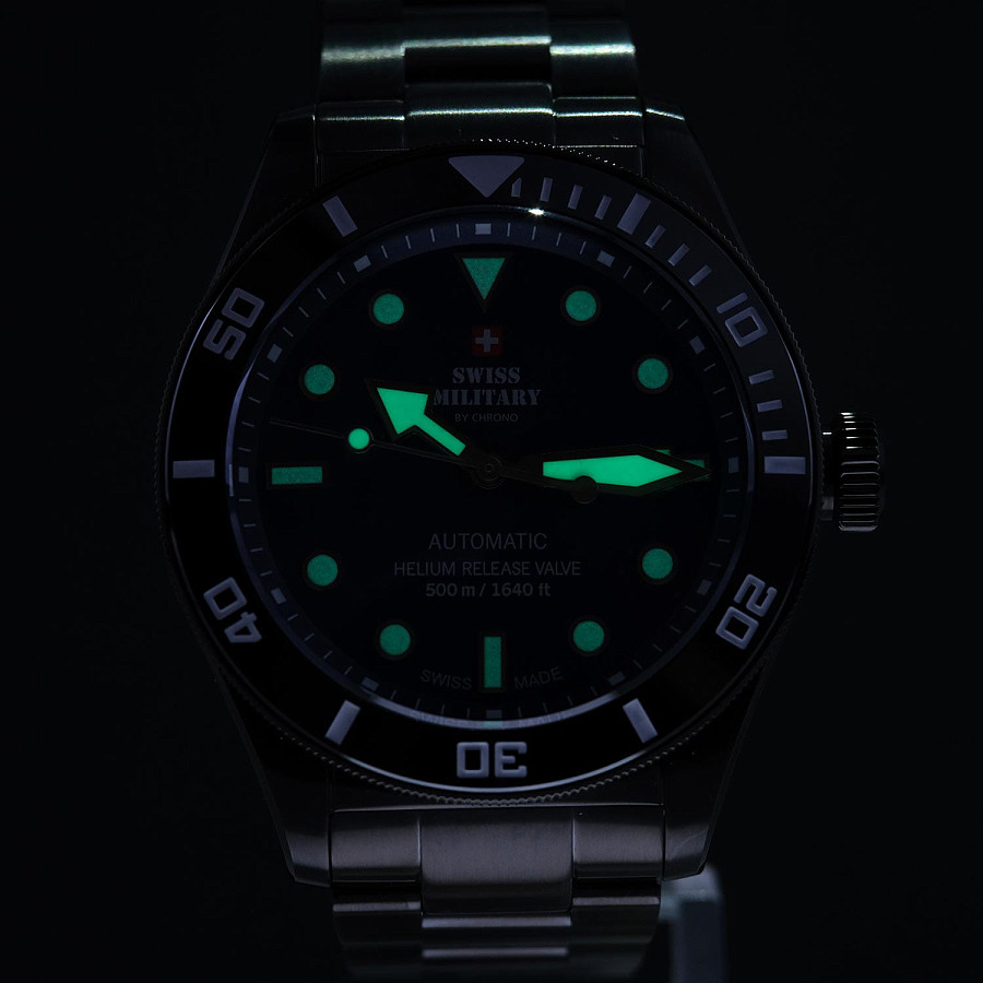 Часы Swiss Military by Chrono Diver SMA34075.08 — Швейцария, механические