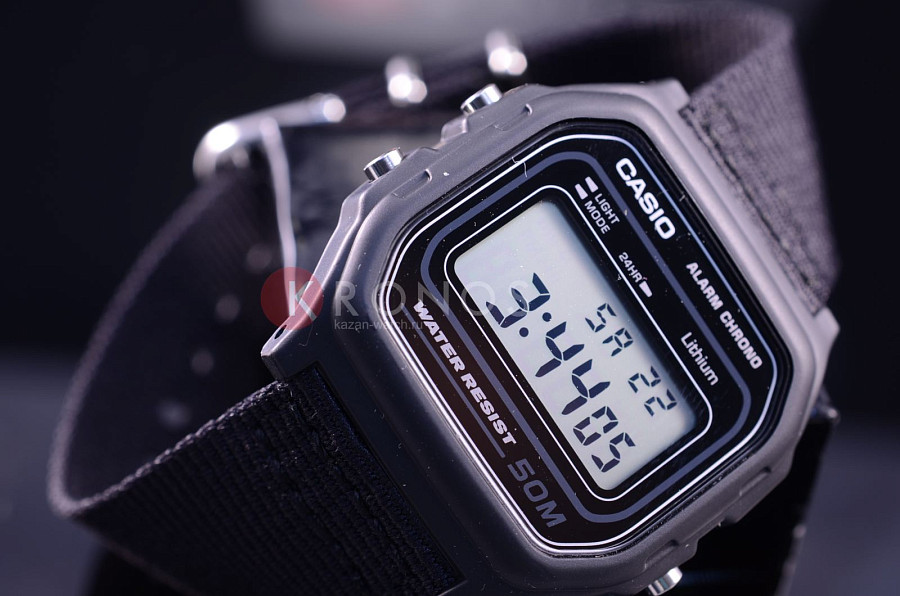 Часы Casio Illuminator W-59B-1A — пластик, Япония
