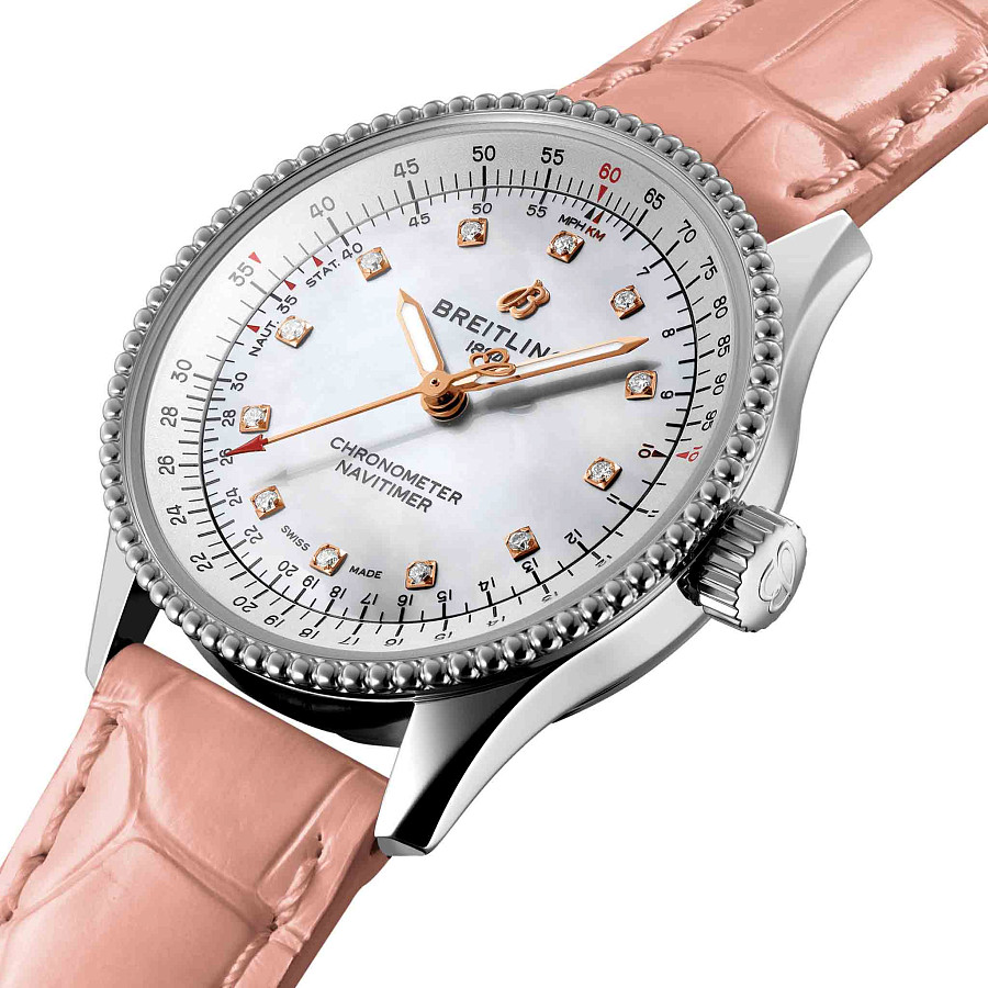 Часы Breitling Navitimer Automatic 35 A17395211A1P4 — кожаный, женские