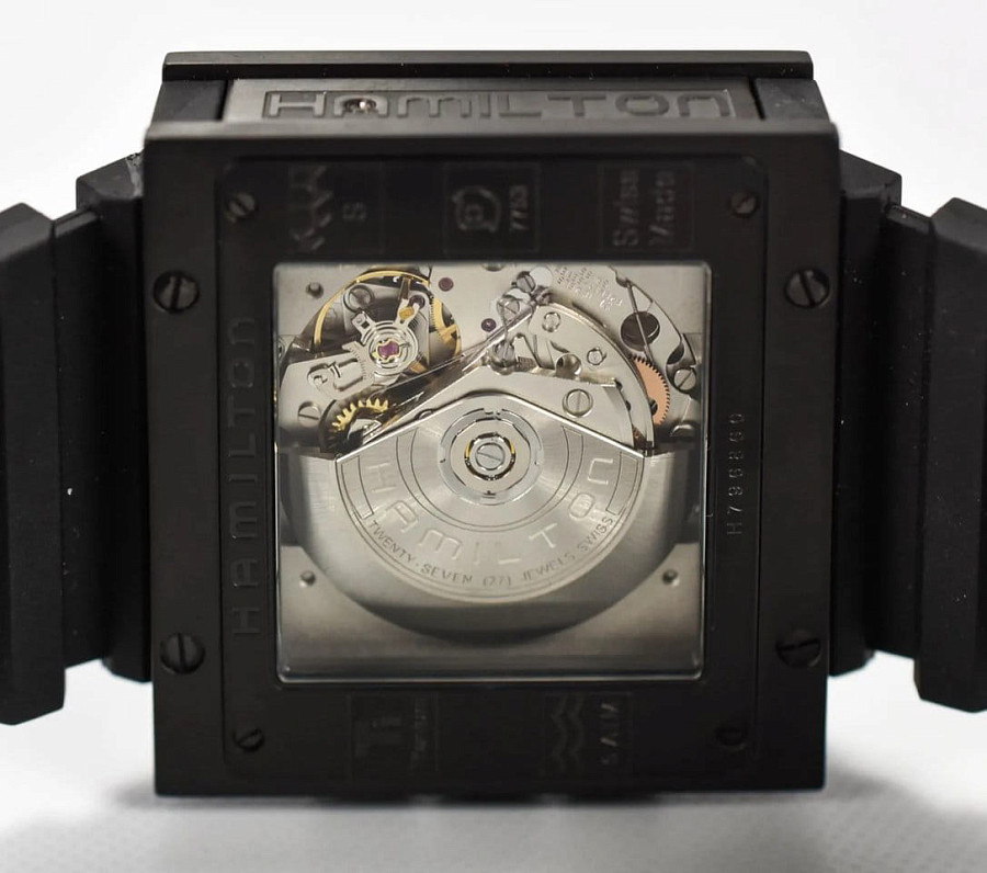 Часы Hamilton Khaki Action H79686333 — артикул H79686333