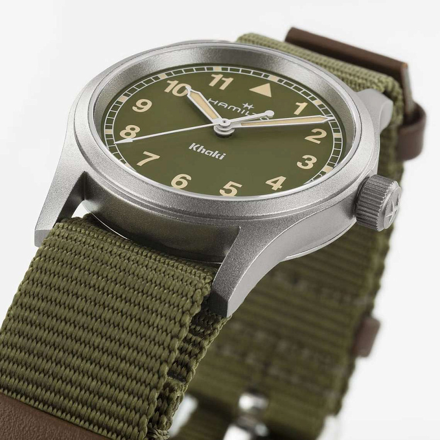 Часы Hamilton Khaki Field Quartz 33mm H69301960 — артикул H69301960
