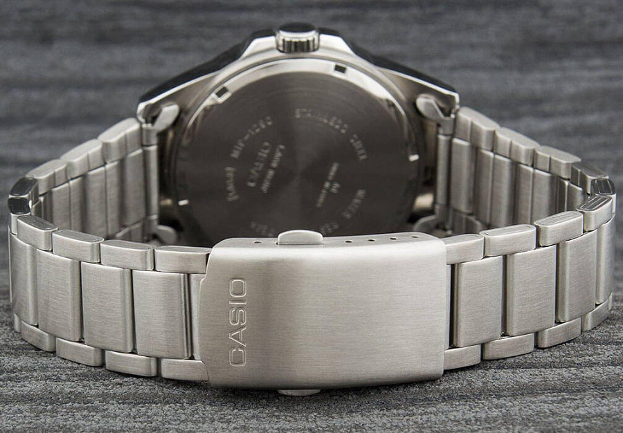 Часы Casio MTP-1290D-2A — кварцевые, Япония, мужские