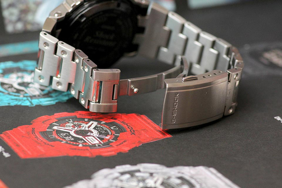 Часы Casio G-Shock GMW-B5000D-1ER — мужские, артикул GMW-B5000D-1ER