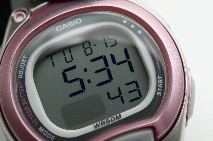 Часы Casio Collection LW-203-8A — кварцевые, Япония, женские