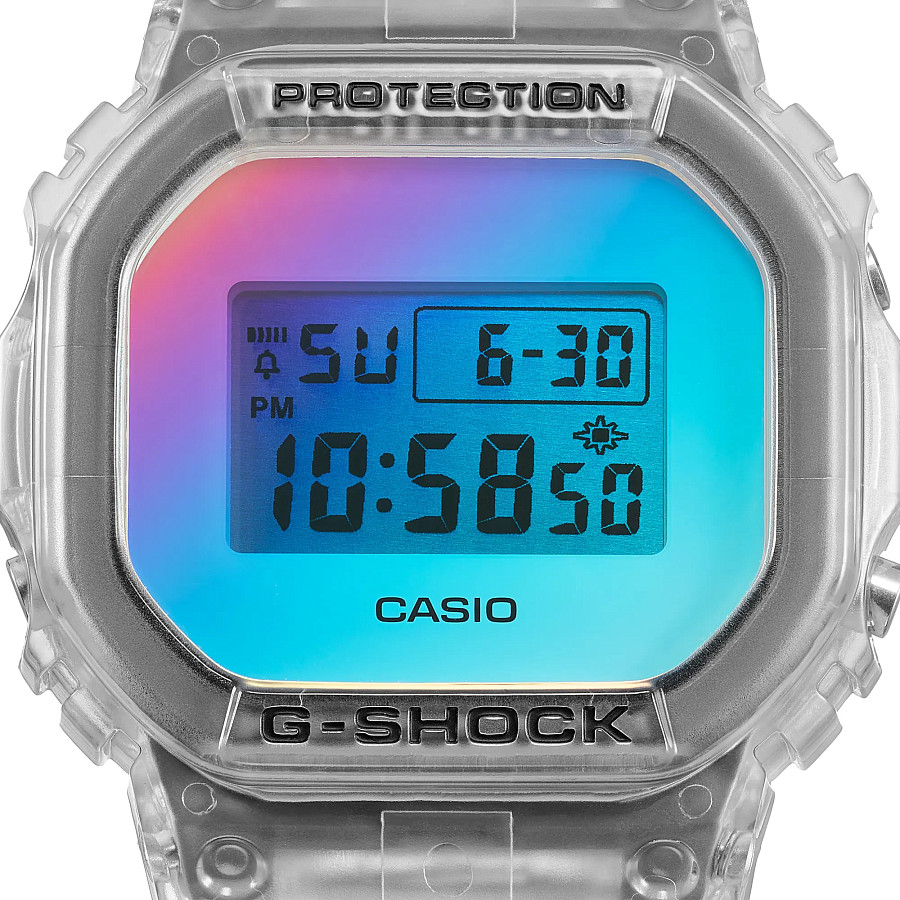 Часы Casio G-Shock DW-5600SRS-7 — пластик, мужские