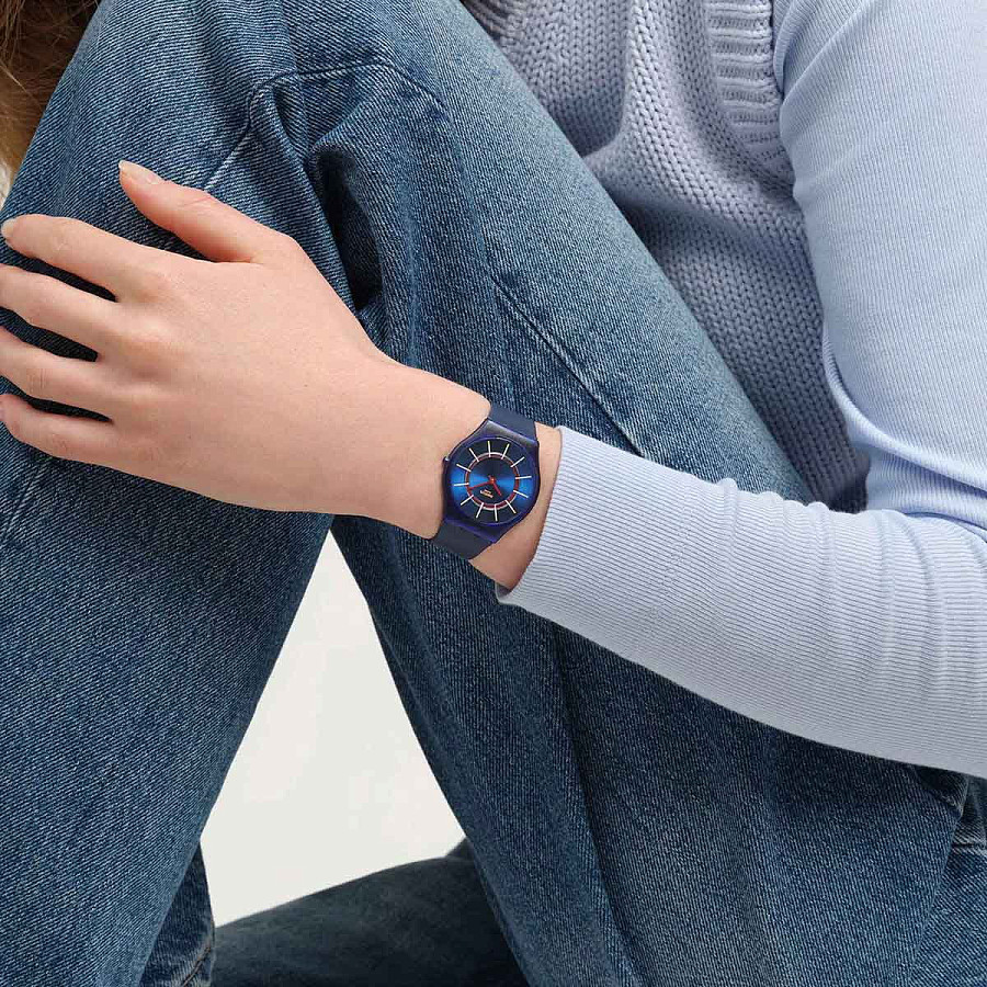Часы Swatch Essentials SS08N117 — силикон, женские