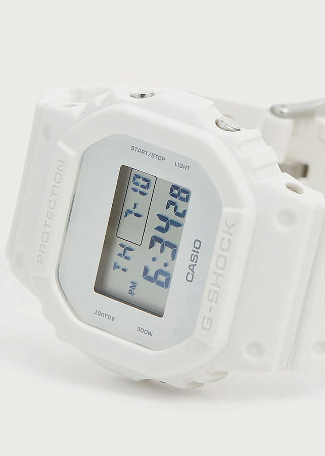 Часы Casio G-Shock DW-5600WW-7 — электронные, пластик