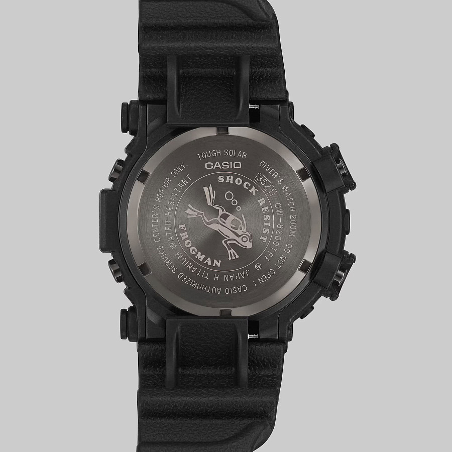 Часы Casio G-Shock GW-8200TPF-1 — пластик, мужские