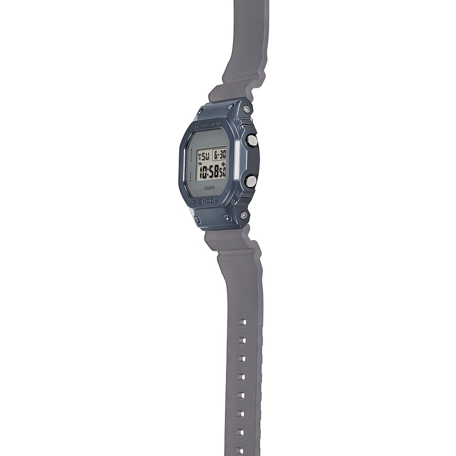 Часы Casio G-Shock GM-5600MF-2E — артикул GM-5600MF-2E