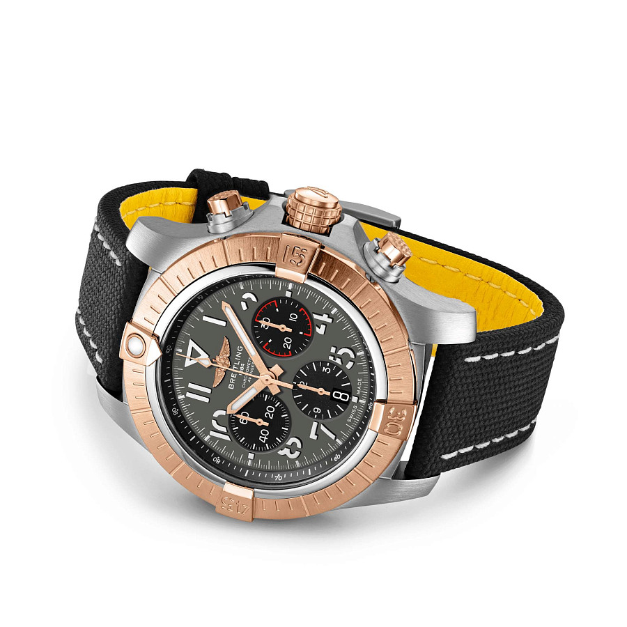 Часы Breitling Avenger B01 Chronograph 45 UB01821A1B1X1 — сталь металл золото, Швейцария