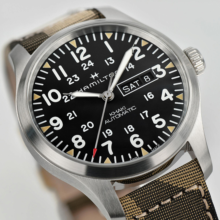 Часы Hamilton Khaki Field Day Date Auto H70535031 — сталь, Швейцария