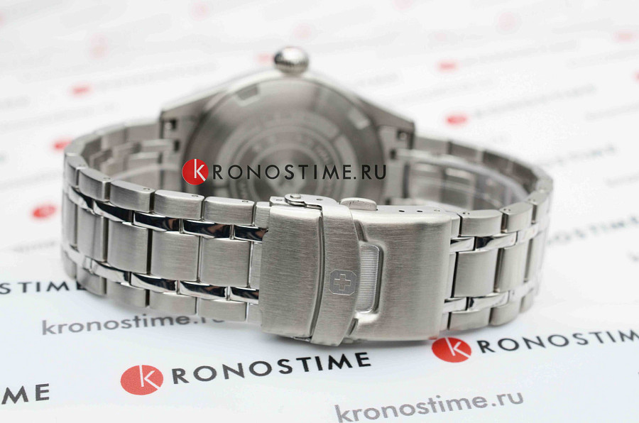 Часы Swiss Military Hanowa Thunderbolt SMWGH0000801 — артикул SMWGH0000801