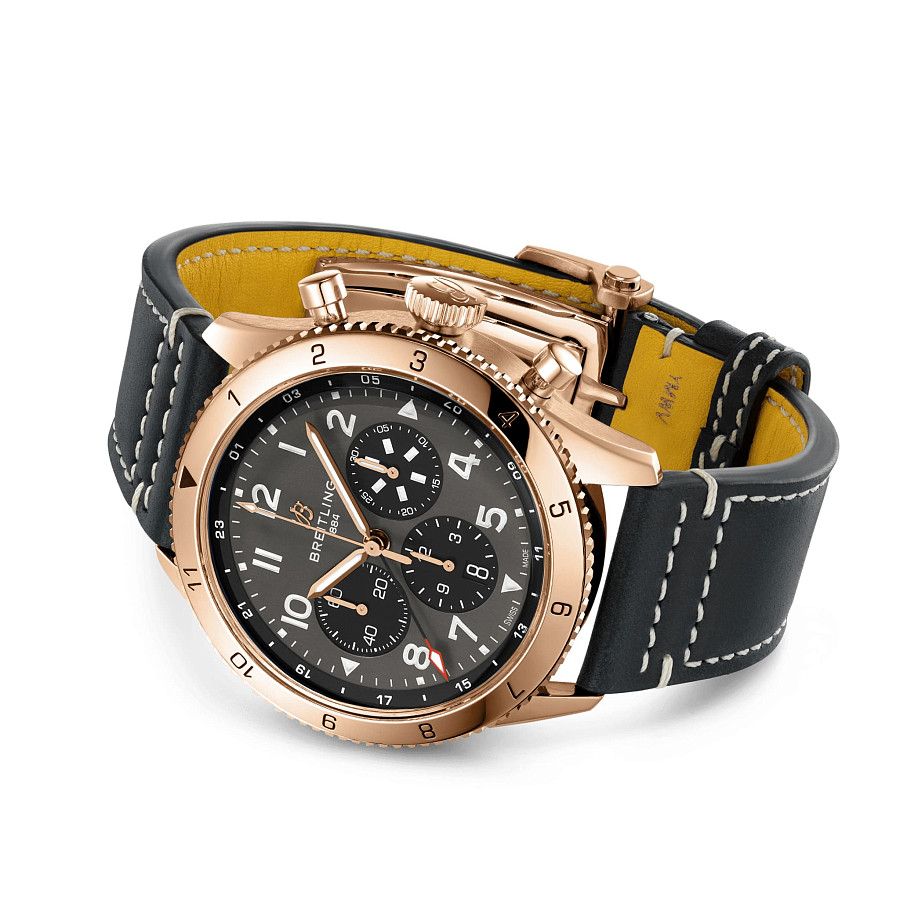 Часы Breitling Super Avi B04 Chronograph GMT 46 P-51 Mustang RB04451A1B1X1 — золото металл, Швейцария