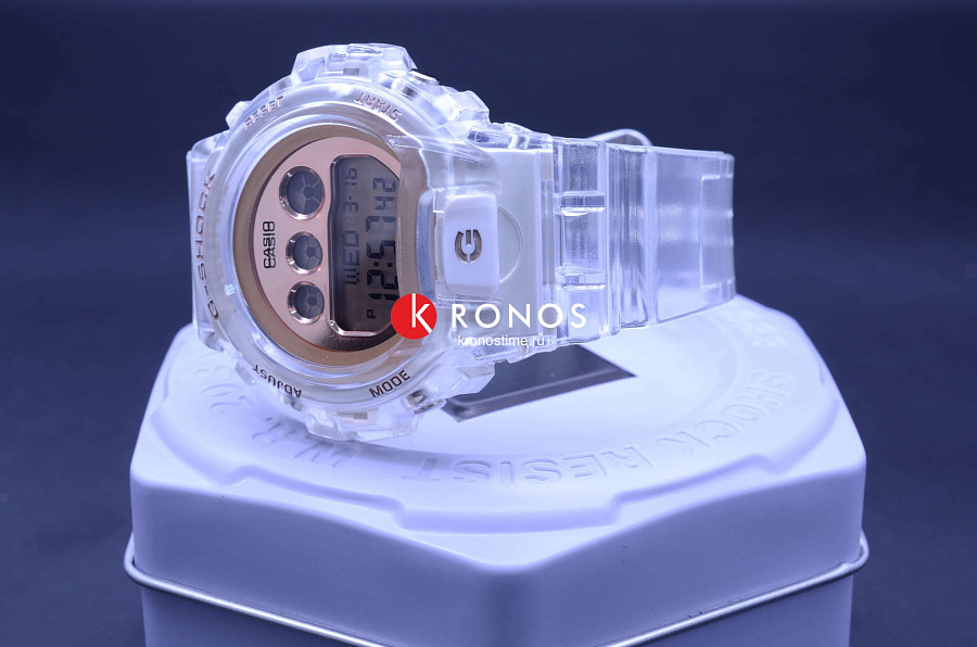 Часы Casio G-Shock GMD-S6900SR-7 — пластик, женские