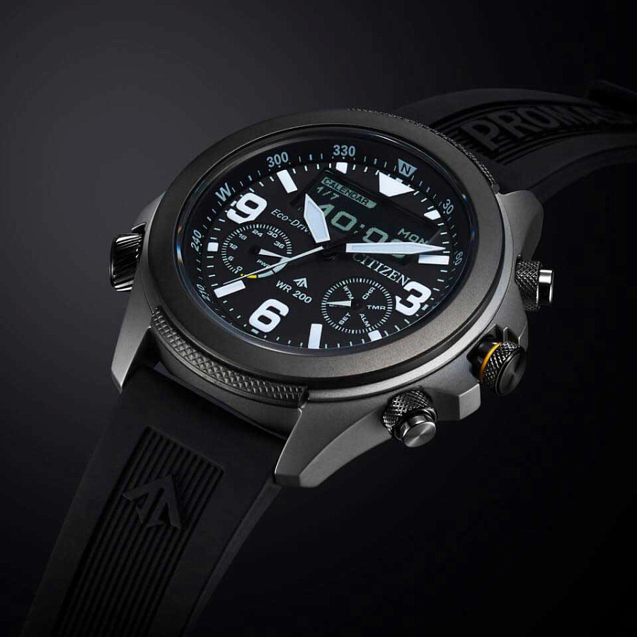 Часы Citizen Promaster JV1007-07E — Япония, кварцевые