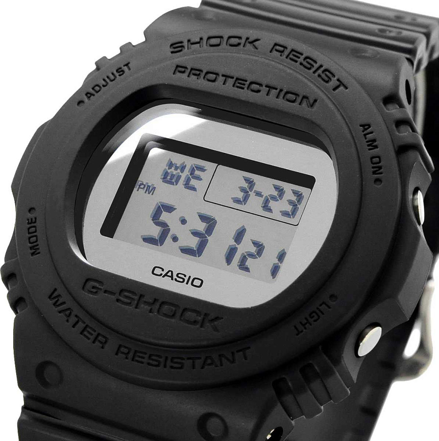 Часы Casio G-Shock DW-5700BBMA-1 — пластик, Япония