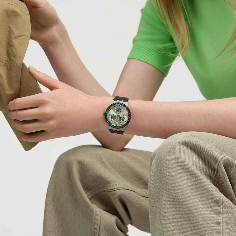Часы Swatch Chrono 42 Standard SUST402 — кварцевые, Швейцария, женские