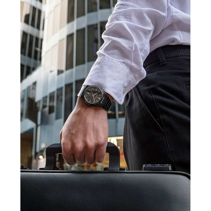 Часы Festina Swiss Made F20080/1 — черный, металл сталь