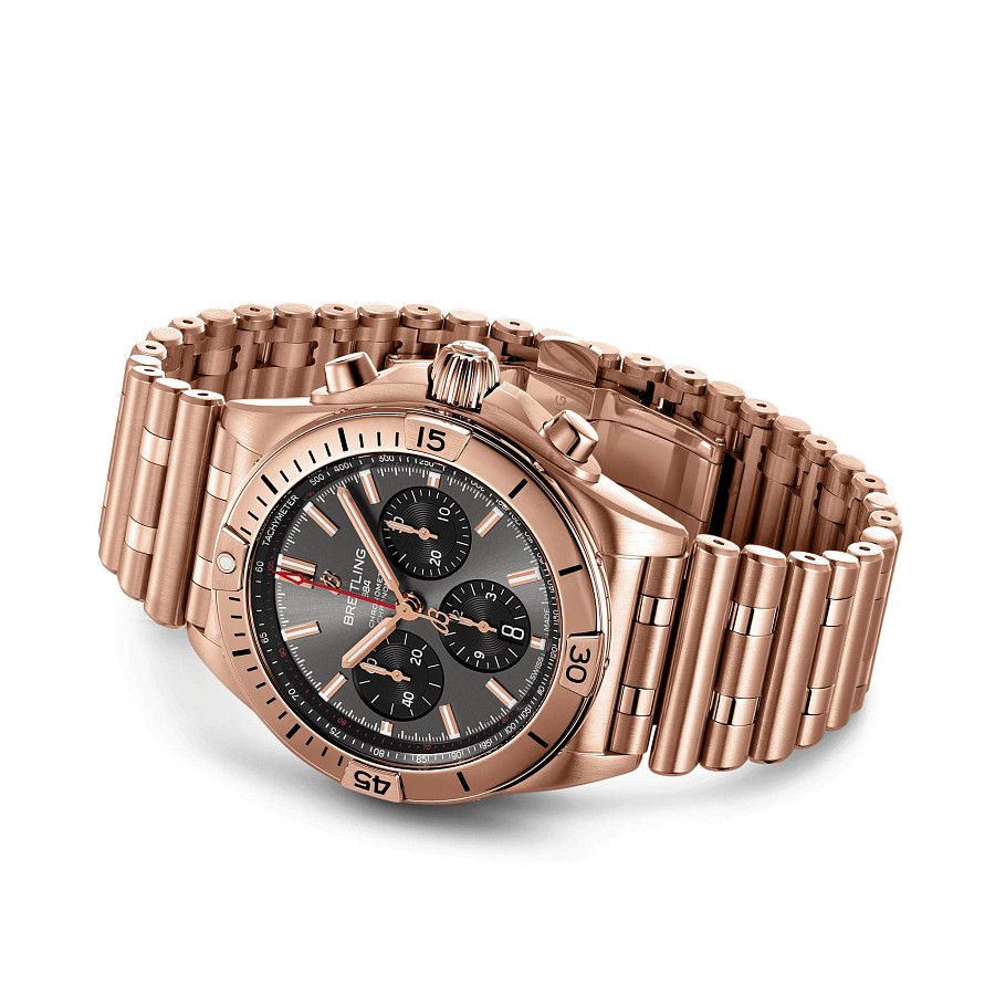 Часы Breitling Chronomat B01 42 RB0134101B1R1 — металл золото, Швейцария