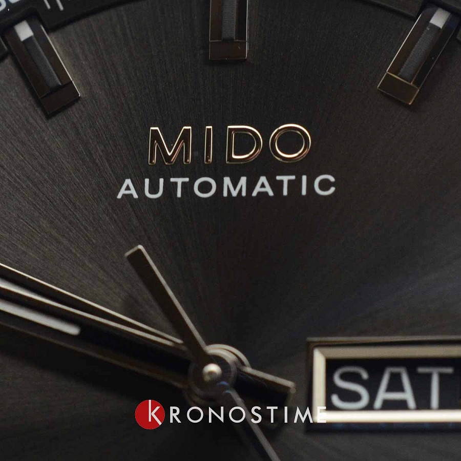 Часы Mido Commander Datoday M021.430.11.061.00 — мужские, нержавеющая сталь