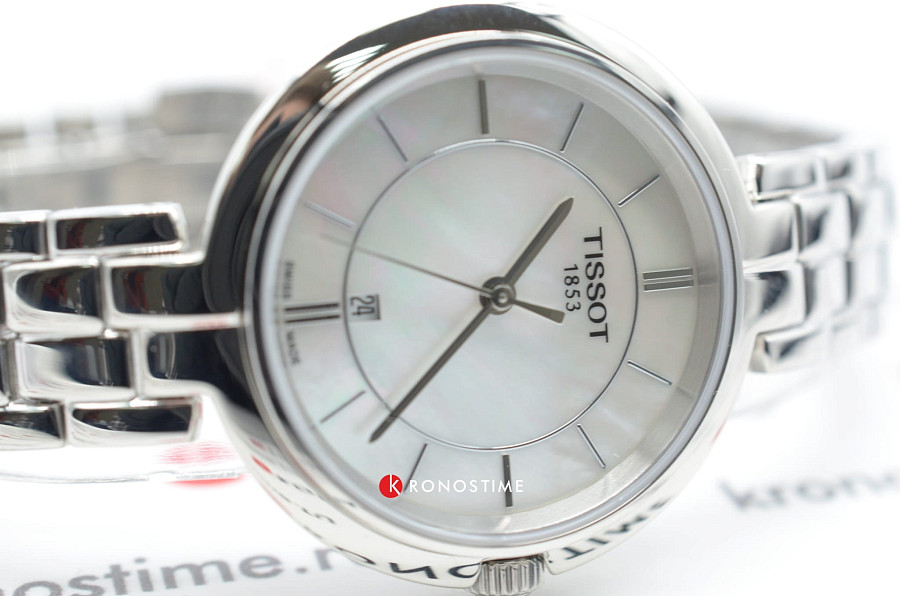 Часы Tissot Flamingo T094.210.11.111.00 — женские, нержавеющая сталь